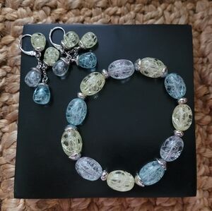 Crackle easter egg stretch bracelet and dangle earring set